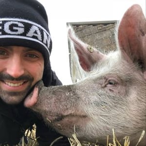 Joey Carbstrong