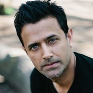 Navin Chowdhry