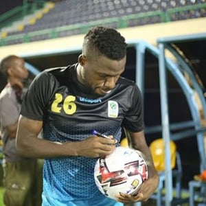 Thomas  Ulimwengu
