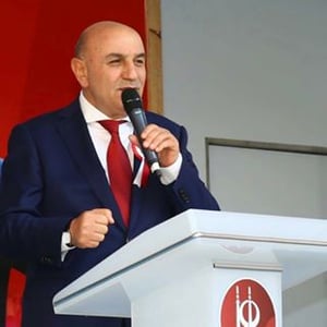 Turgut Altınok
