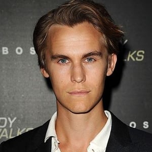 Rhys Wakefield