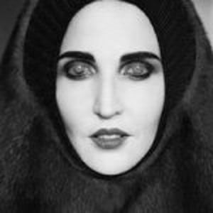 Suzanne Von Aichinger