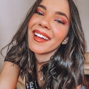 Yara Carvalho Marchi