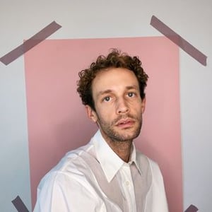 Wrabel Depicts