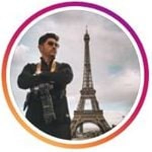 R A Y M I S T H O N H U G O