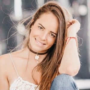 S T E P H A N I E  A Y A L A