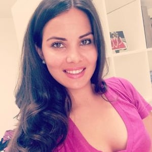 1st Latina Ceo
