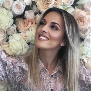 Theoni stravokefalou