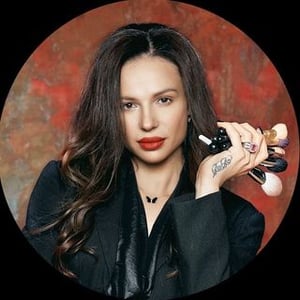 Brovi Moskva Makiyazh