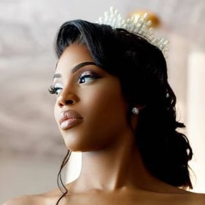 Specialiste Du Chignon