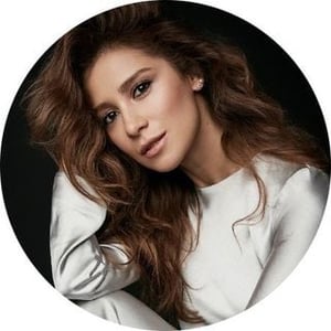 Zarina Zhenskaya Odezhda