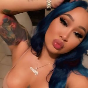 Glamorous Hippie Blu