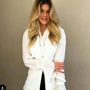 Dra Gabrielle Mendonca