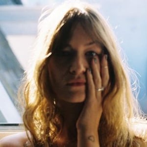 Latoya J.l. Van Der Meeren