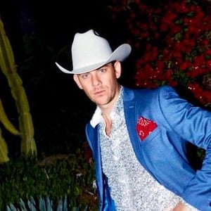 Sam Outlaw