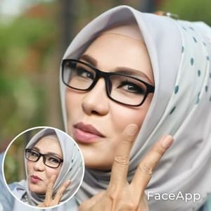 Hesti Erawati