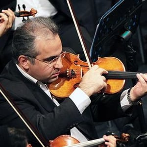 Violin Player Bhrng Azadh