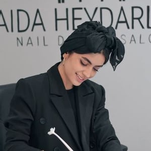 Hnr Mn Lbkhnd Dstan To