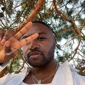 Modern Vintage Boy Kurt