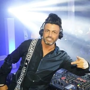 Dj Engin Acuza