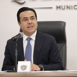 Luis Nava