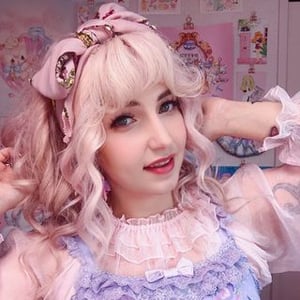 Laura  Kawaii Aesthetic