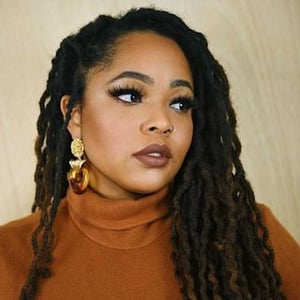 Kayla  Curve Enthusiast