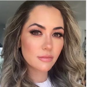 Dra. Ana Leticia Dias Machado