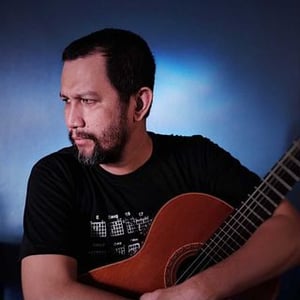 Johnoy Danao