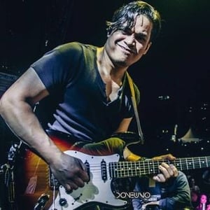 Carmelo Medina Guitar