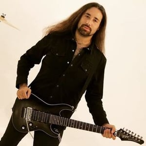 Julian Barrett