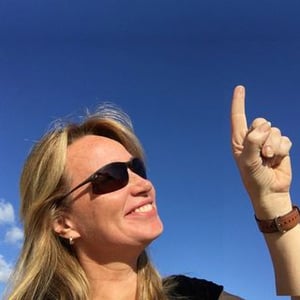 Helga Van Leur