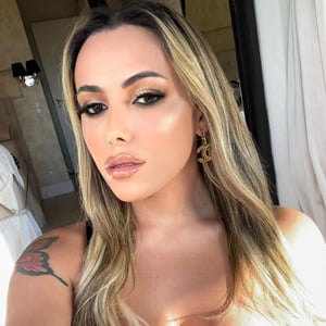 Emily narizinho - The Handbook