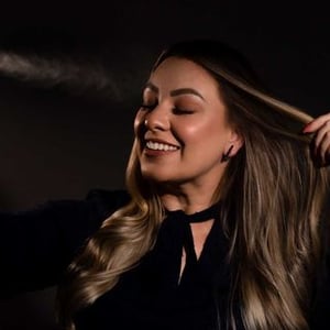 Jo Luz Maquiagem E Penteado