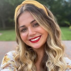 Naiara Vecchi Miranda