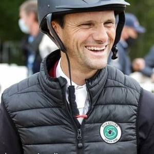 Nicolas Touzaint Officiel