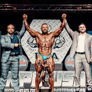 Ifbb Pro Jordan Hutchinson
