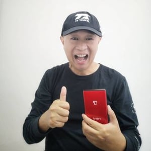 Anton Thedy Tukang Jalanjalan