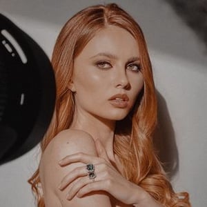 Adela Maderycova