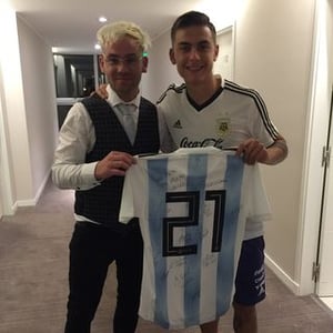 Nelson Saino Estilista