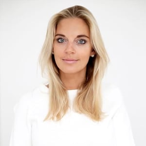 Laura Wills (The Fashion Bug Blog)