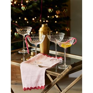 36 Pretty Cocktail Glasses