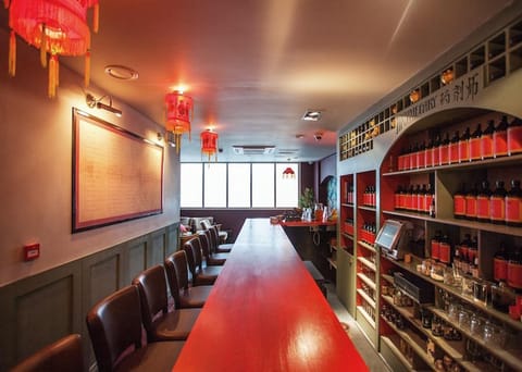 8 Great Cocktail Bars in Soho