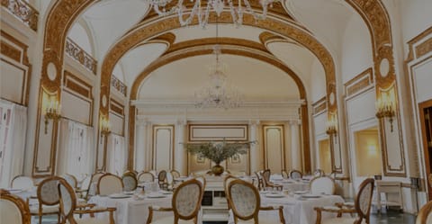 FrenchRoom