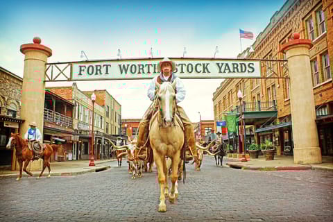 The-Fort-Worth-Herd-Stockyards-Sign