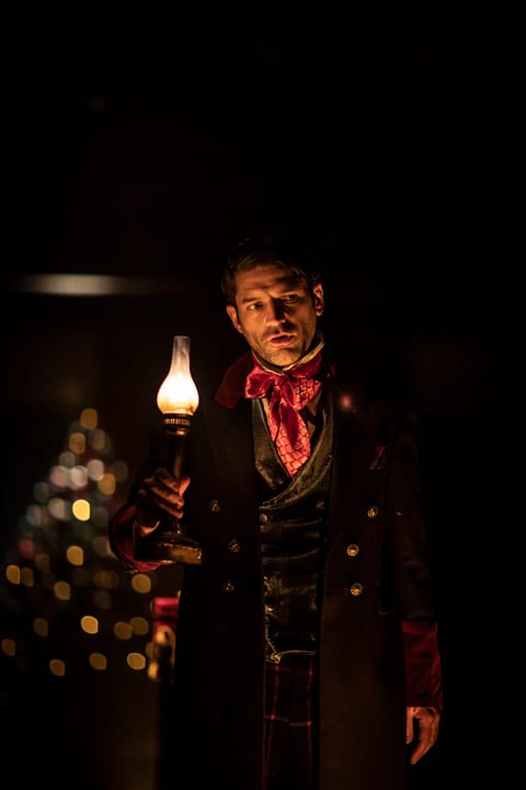 Forget The Turkey! These Movies Are The Real Christmas Feast (Dec 25Th) - 65b5wqa