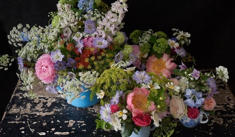 scarlet and violet Scarlet & Violet - london flower shops