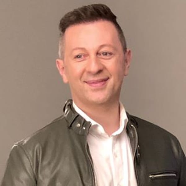 ＮＩＣＯ  ＳＣＡＲＰＩＮＯ