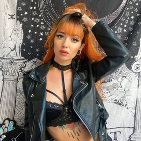 Nora Black