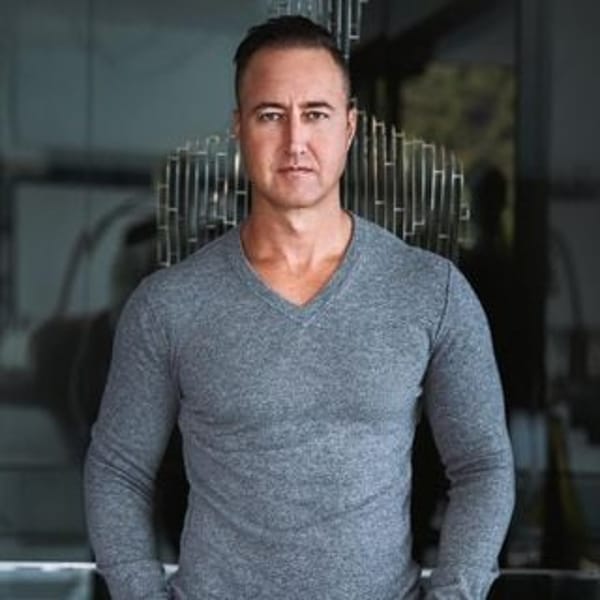 Quinton Van Der Burgh Influencer Profile - Work With Influencer Quinton